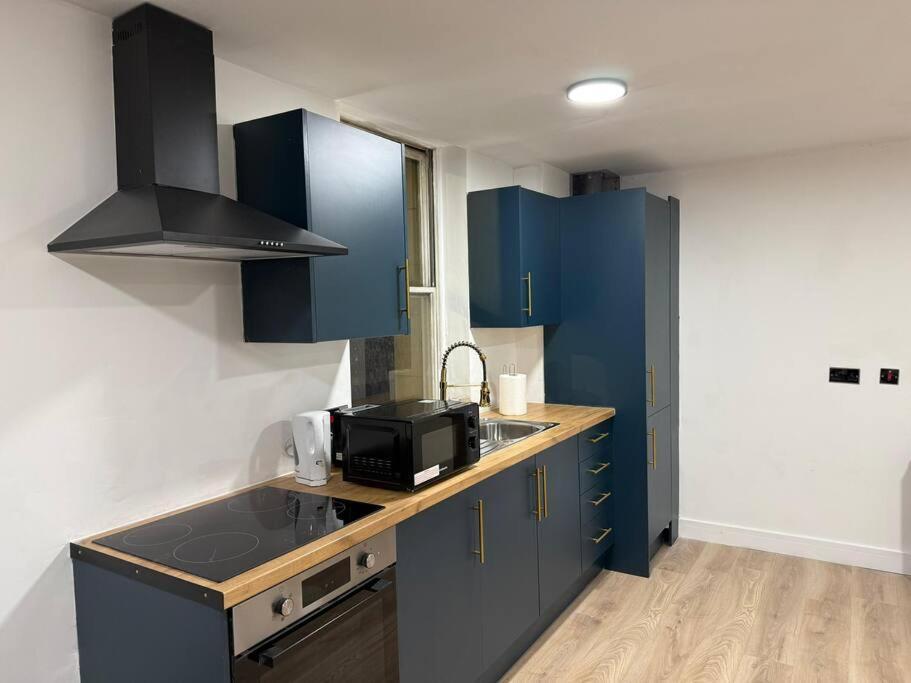 Modern 1 Bedroom - 5 Min Walk From Princess Street Eb1 Единбург Екстер'єр фото